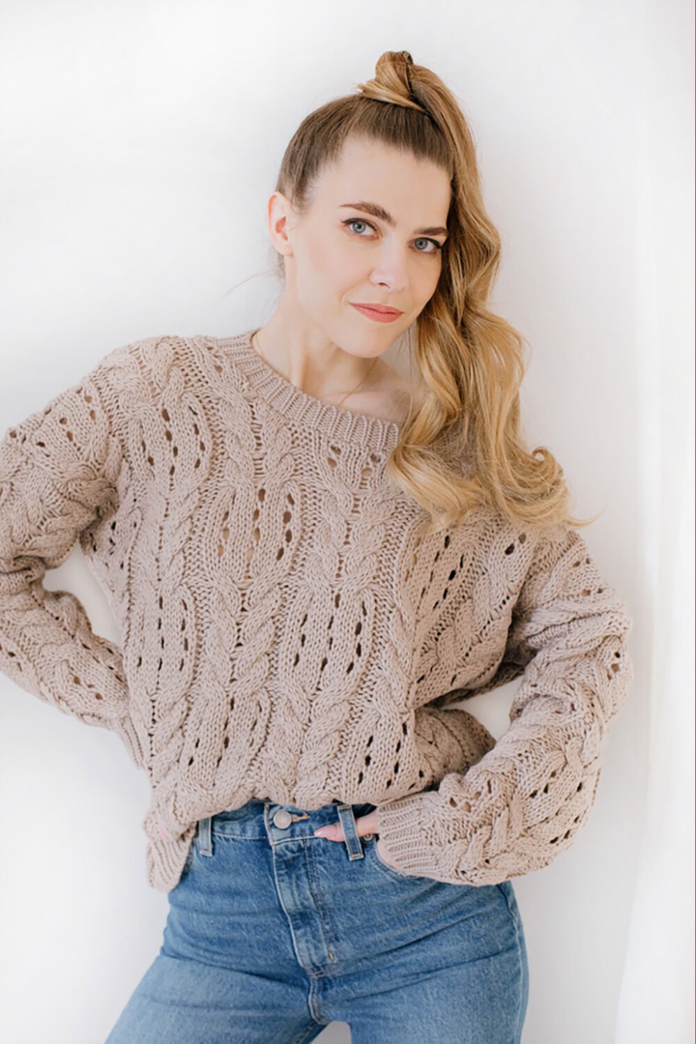 Beige Knit Pointelle O-Neck Pullover