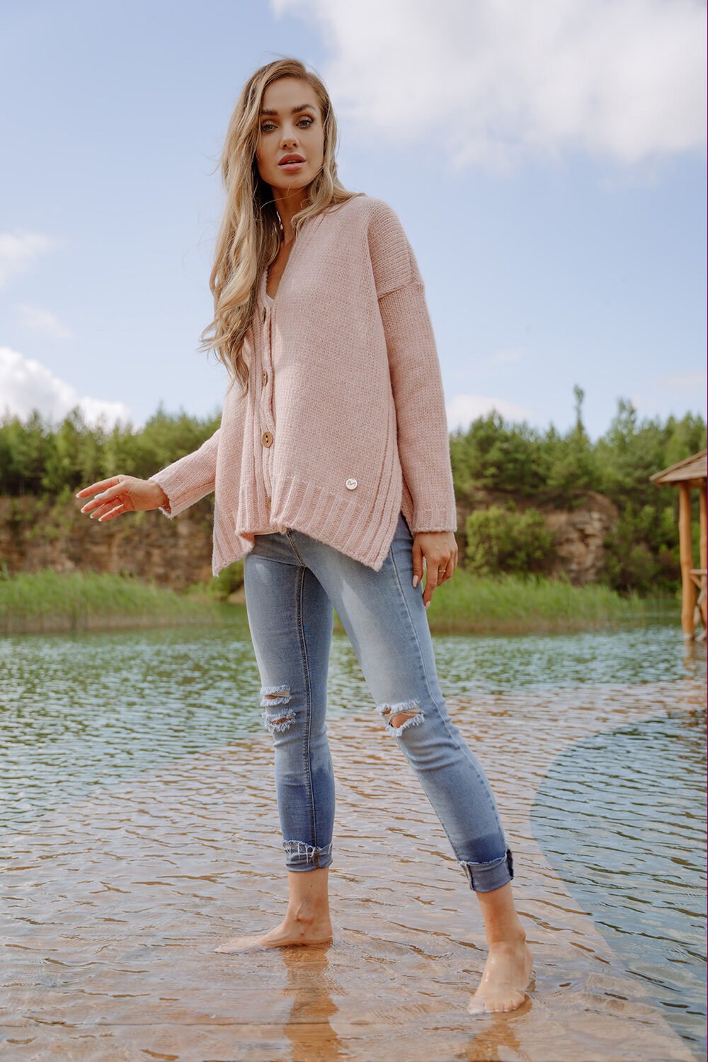 Button Up Knitted Cardigan in Pink